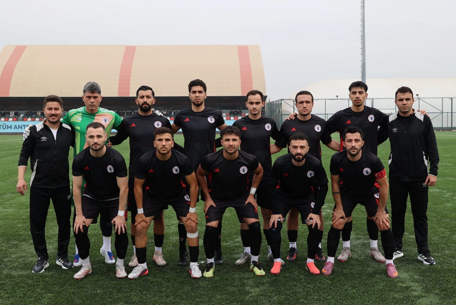 Balya Büyükşehiri rahat geçti