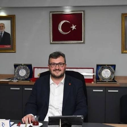 Abdulkadir Durmaz: Türkçe Sokağımızda da İş Yerimizde de Özenle Yaşamalı