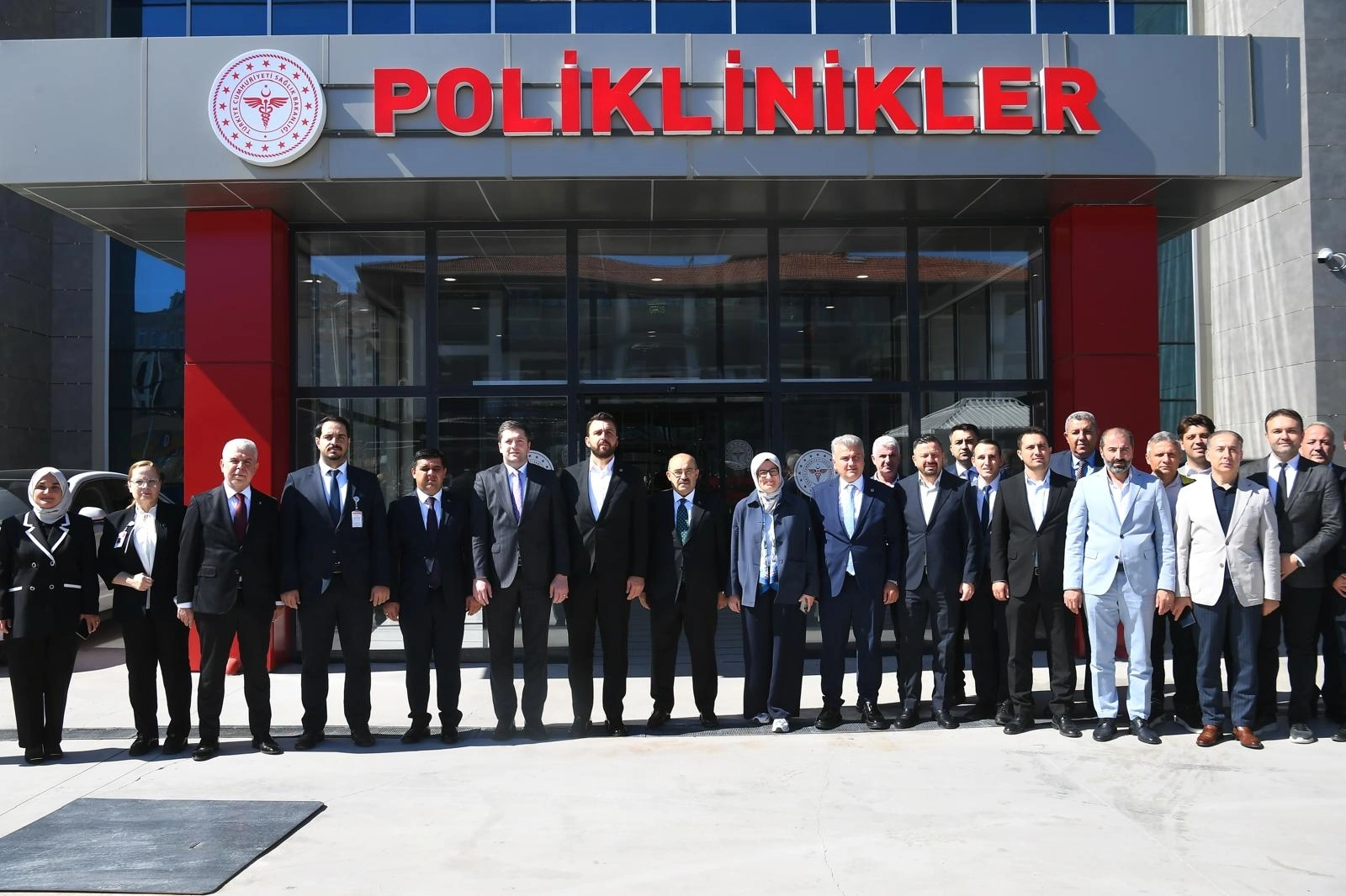 Sındırgı Devlet Hastanesi Hasta Kabulüne Başladı