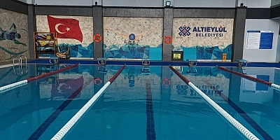 ALTIEYLÜL’DE HAVUZ VE SPOR ALANLARI KIŞ SEZONU ÖNCESİ YENİLENDİ