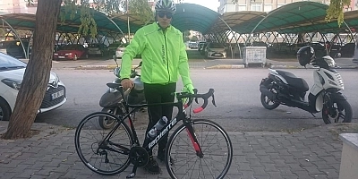 Mimar Erkan Oğuz’un  Bisiklet sevgisi