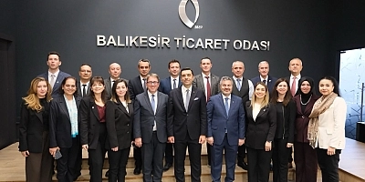 RAKİPSİZ BAŞKAN